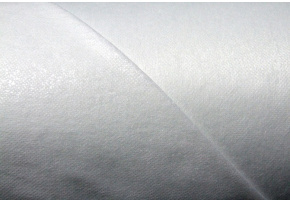 Vlizelín s lepidlom farba biela 40 gr/m2