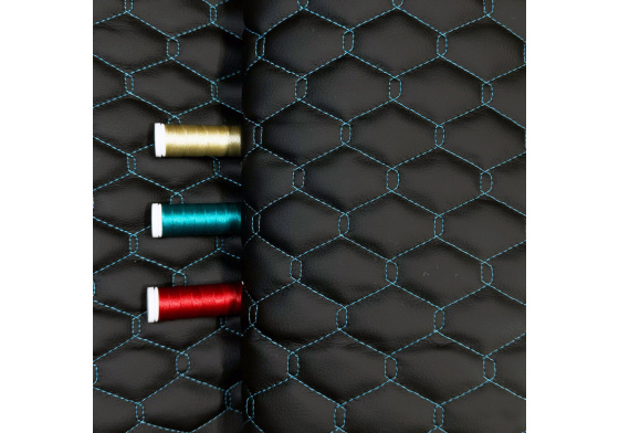 Ekokoža GEO farba černa prešívaná tyrkysovou niťou, metráž 145 cm