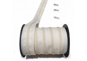 Zips špirálový, farba ecru 5 mm, metráž Zips špirálový, farba ecru 5 mm, metráž