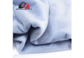 Jednofarebná látka Minky mikroplyš farba sv. modrá 