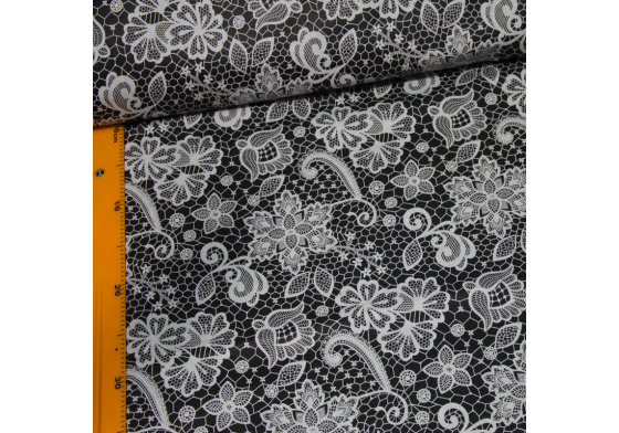 Dekorační dětská bavlněná látka vzor Krajka bílé na černém